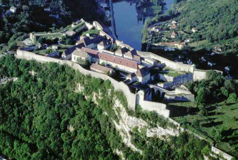 citadelle-de-vauban-a-besancon